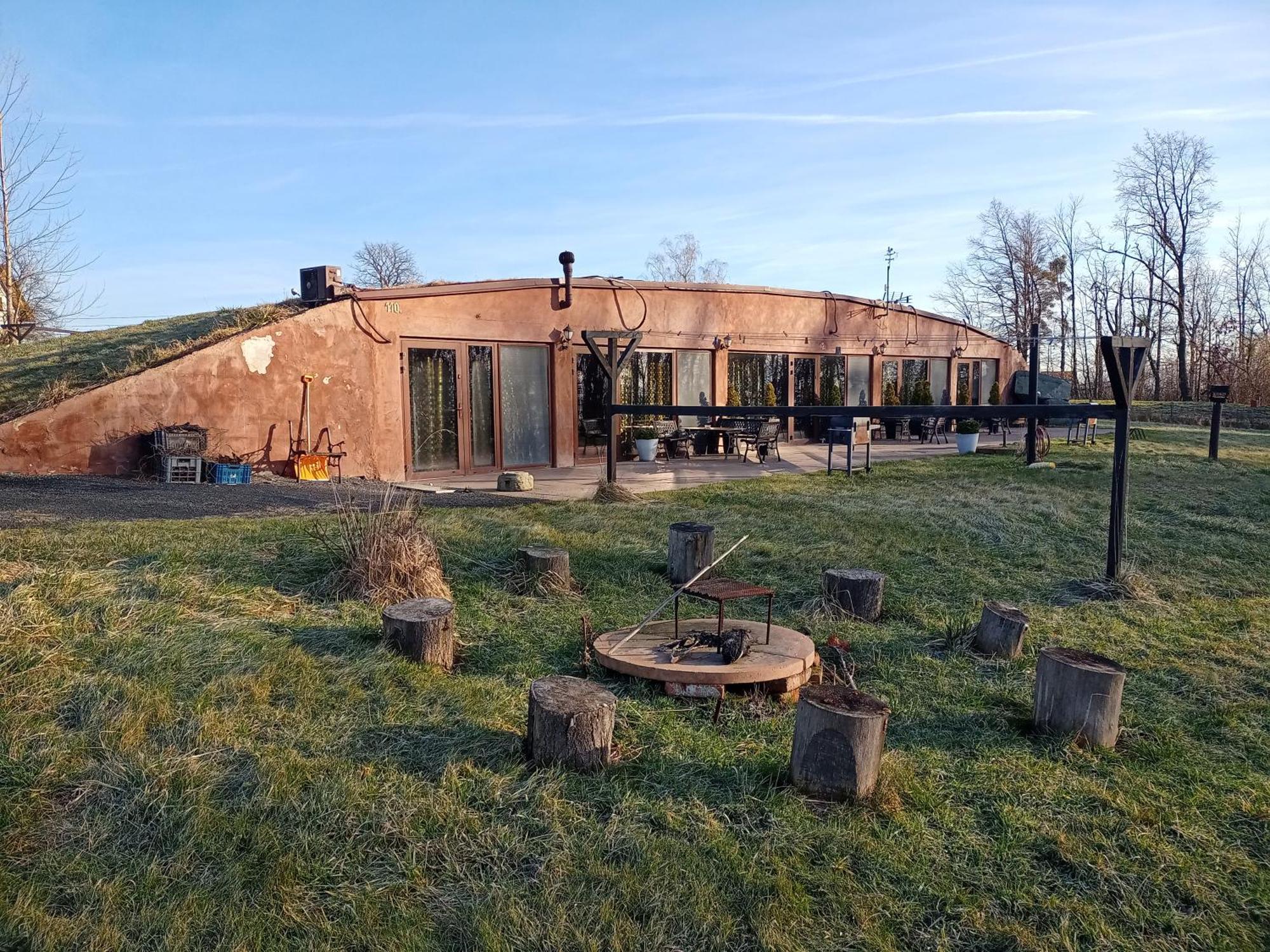 Penzion U Strhaneho Klempire Ropice Exteriör bild